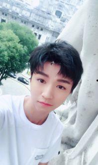 吃瓜娱乐王俊凯视频